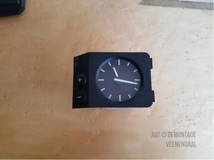 Clock BMW 3-Serie