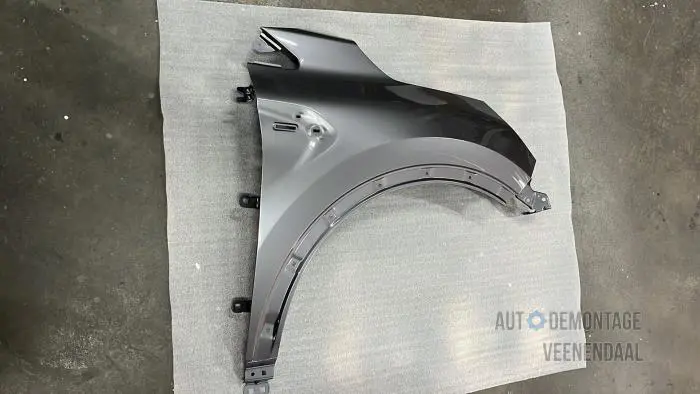 Front wing, right Renault Captur