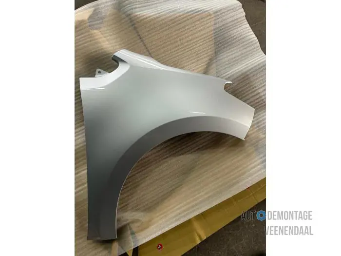 Front wing, right Volkswagen UP